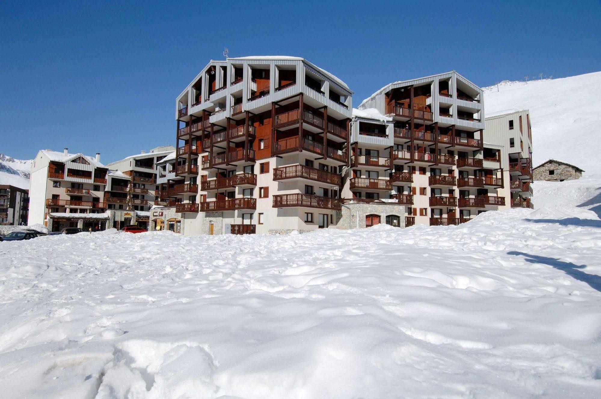Residence Odalys Le Hameau Du Borsat 티뉴 외부 사진